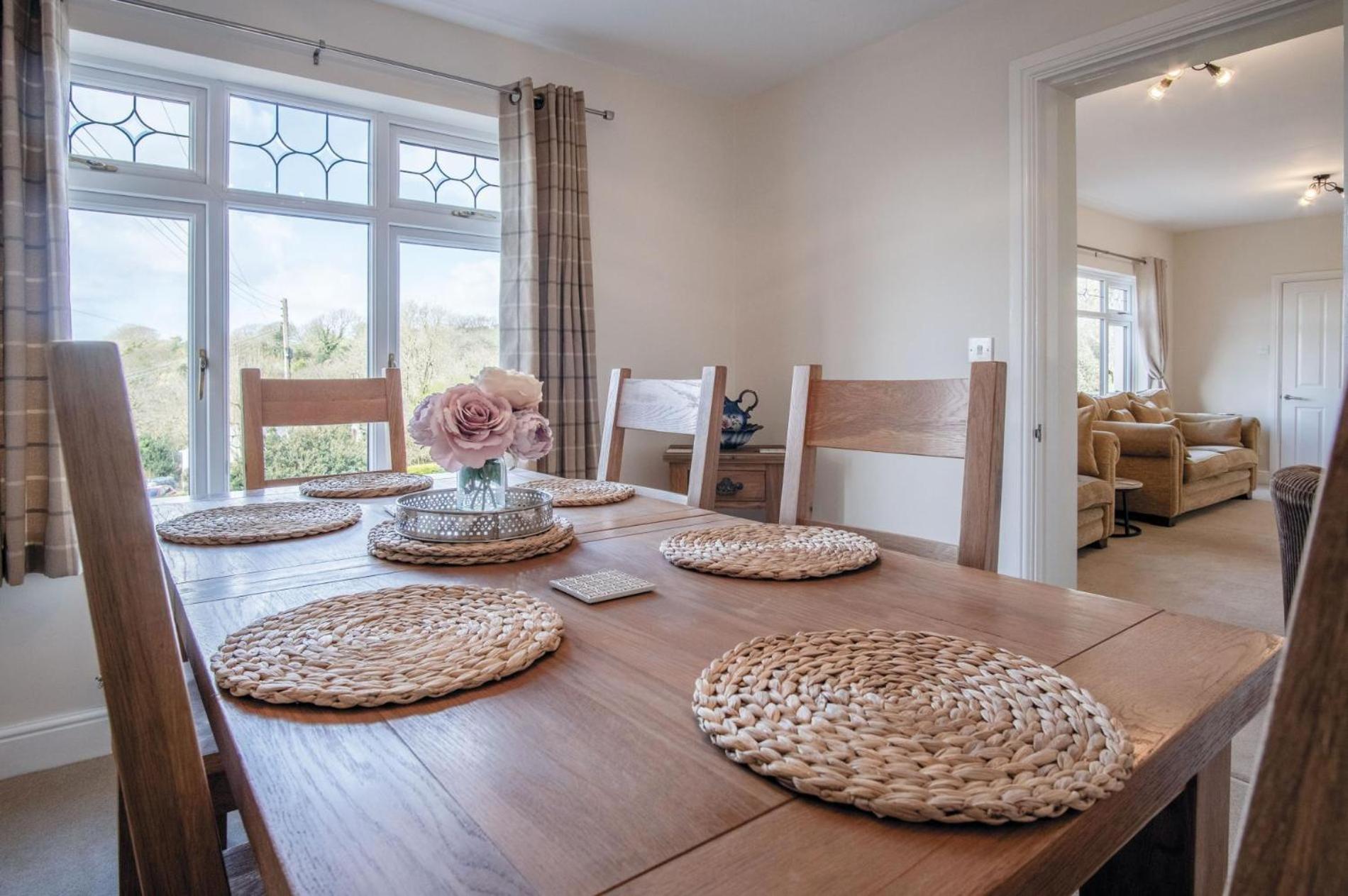 Sorrento - 3 Bed - Wisemans Bridge